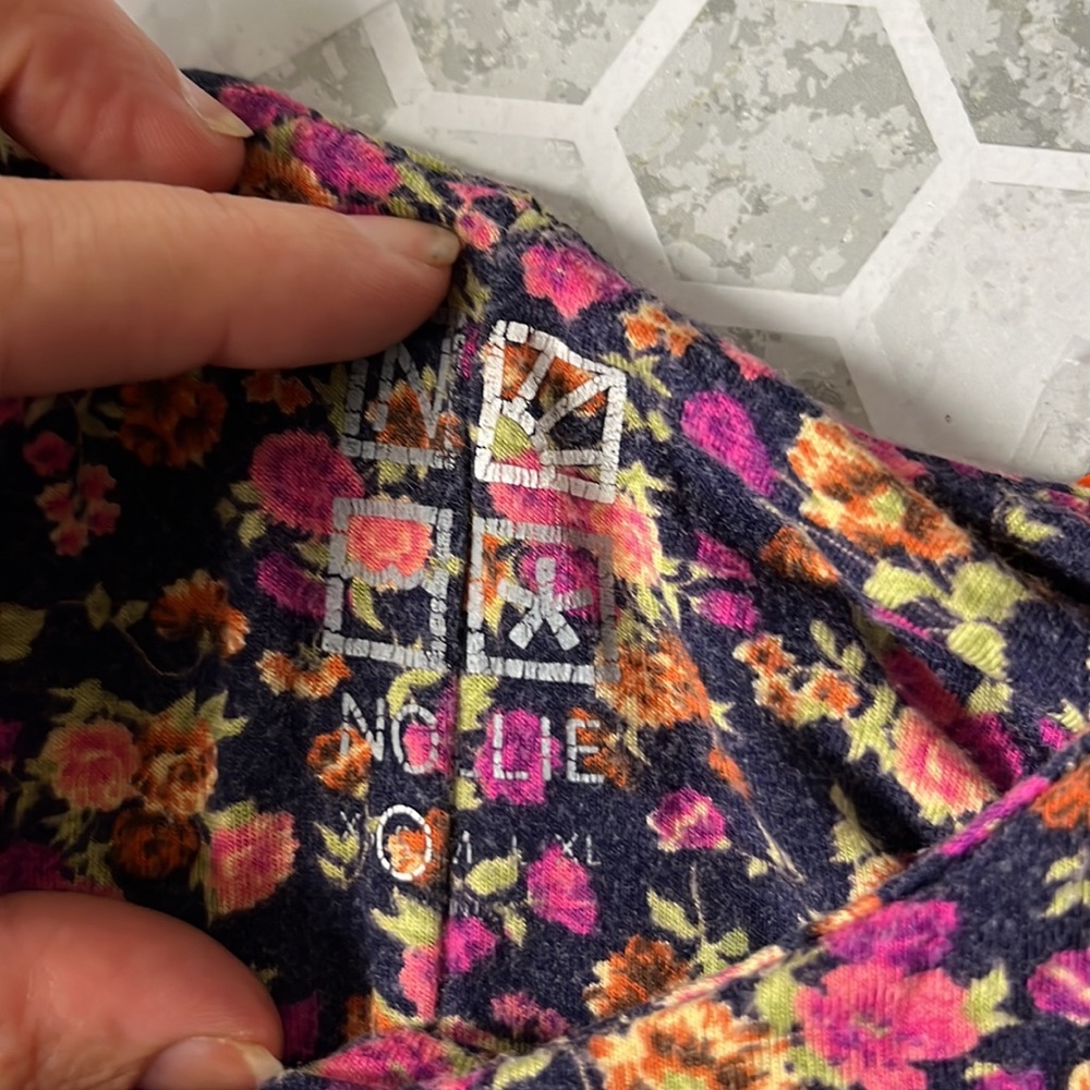 No Lie Small Purple Floral Print Cropped Tank Top - Picture 5 of 5